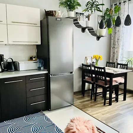 Na Starym Miescie アパート ブンツラウ